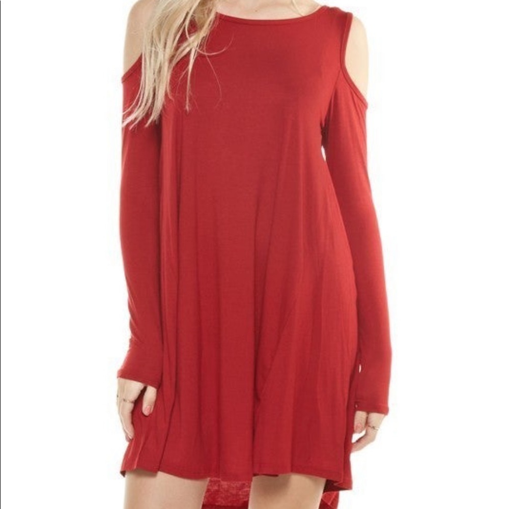 Reborn J Cold Shoulder Top, Small